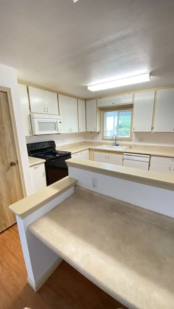 Nyssa House: 3255 Hwy 201