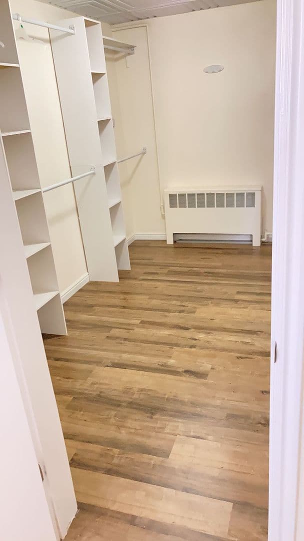 Caldwell House: 229 Logan St B101