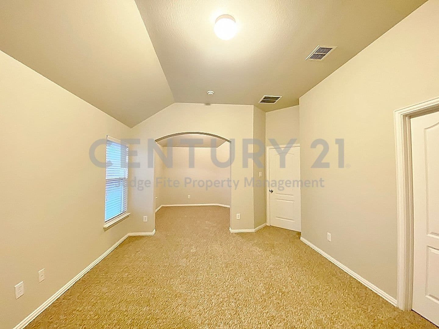 Denton House: 2400 Miranda Place