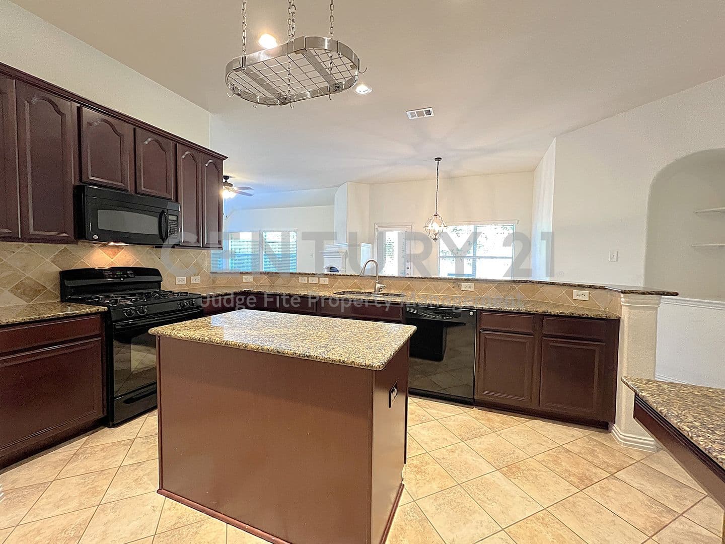 Denton House: 4120 Colina Avenue