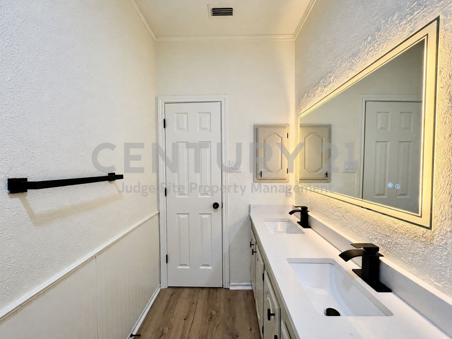 Keller House: 1606 Sarah Brooks Drive