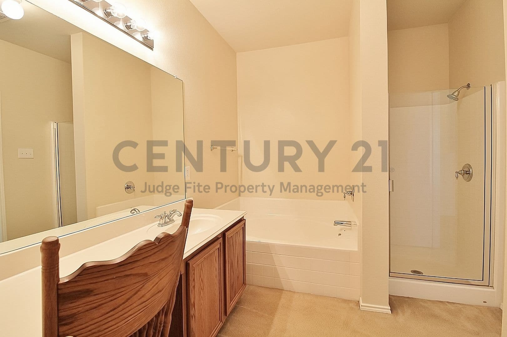 Fort Worth House: 9841 Willowick Avenue