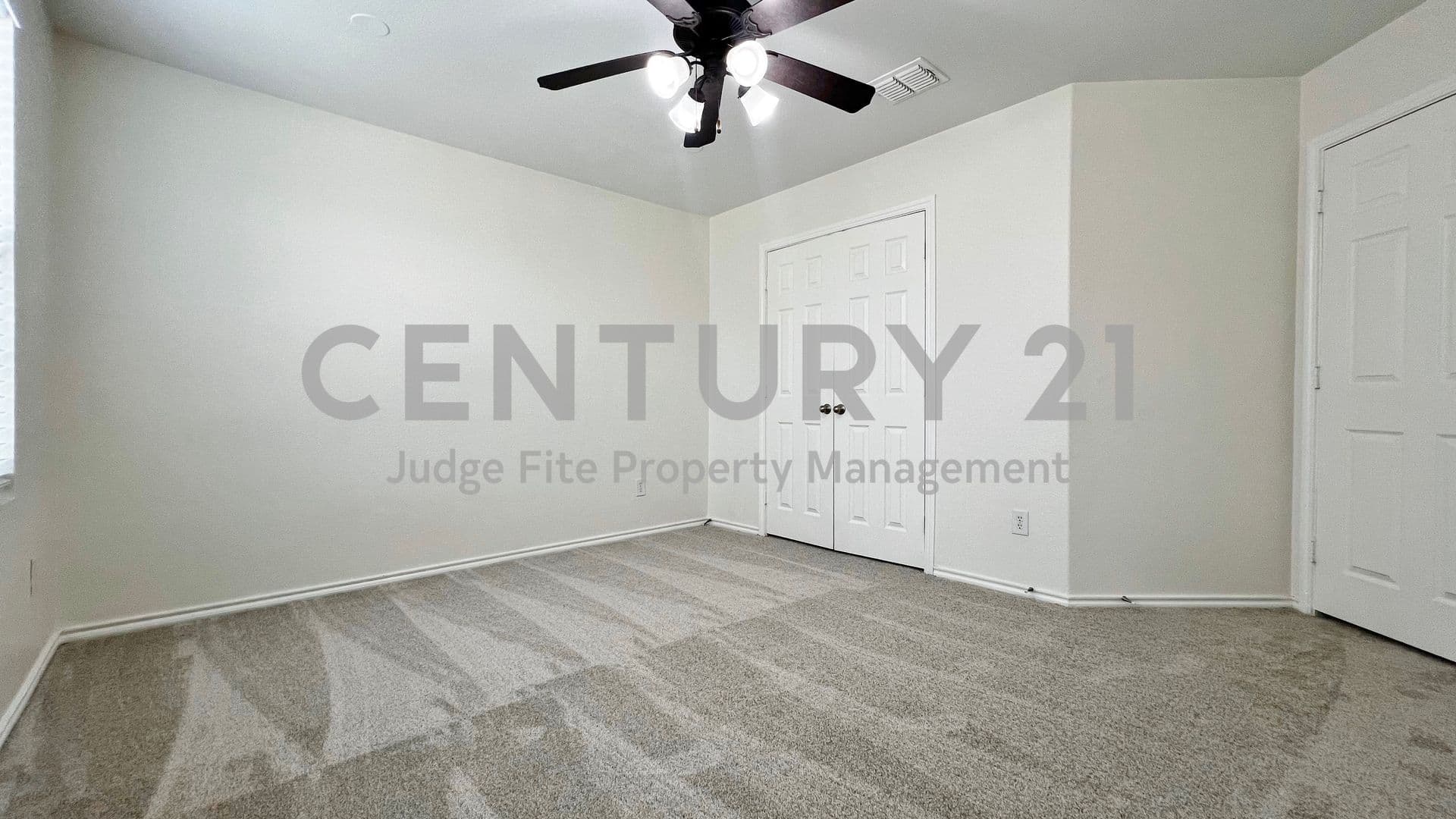 Fort Worth House: 1724 Quails Nest Drive