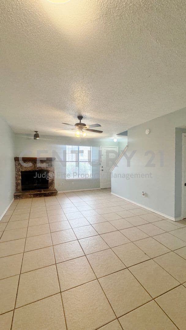 Garland Condo: 2817 Wimbledon Court Unit A