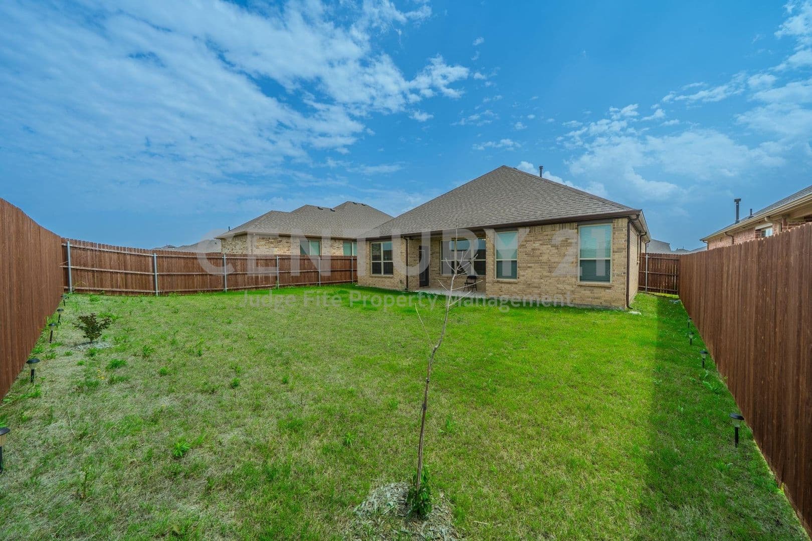 Alvarado House: 1057 Nighthawk Trail