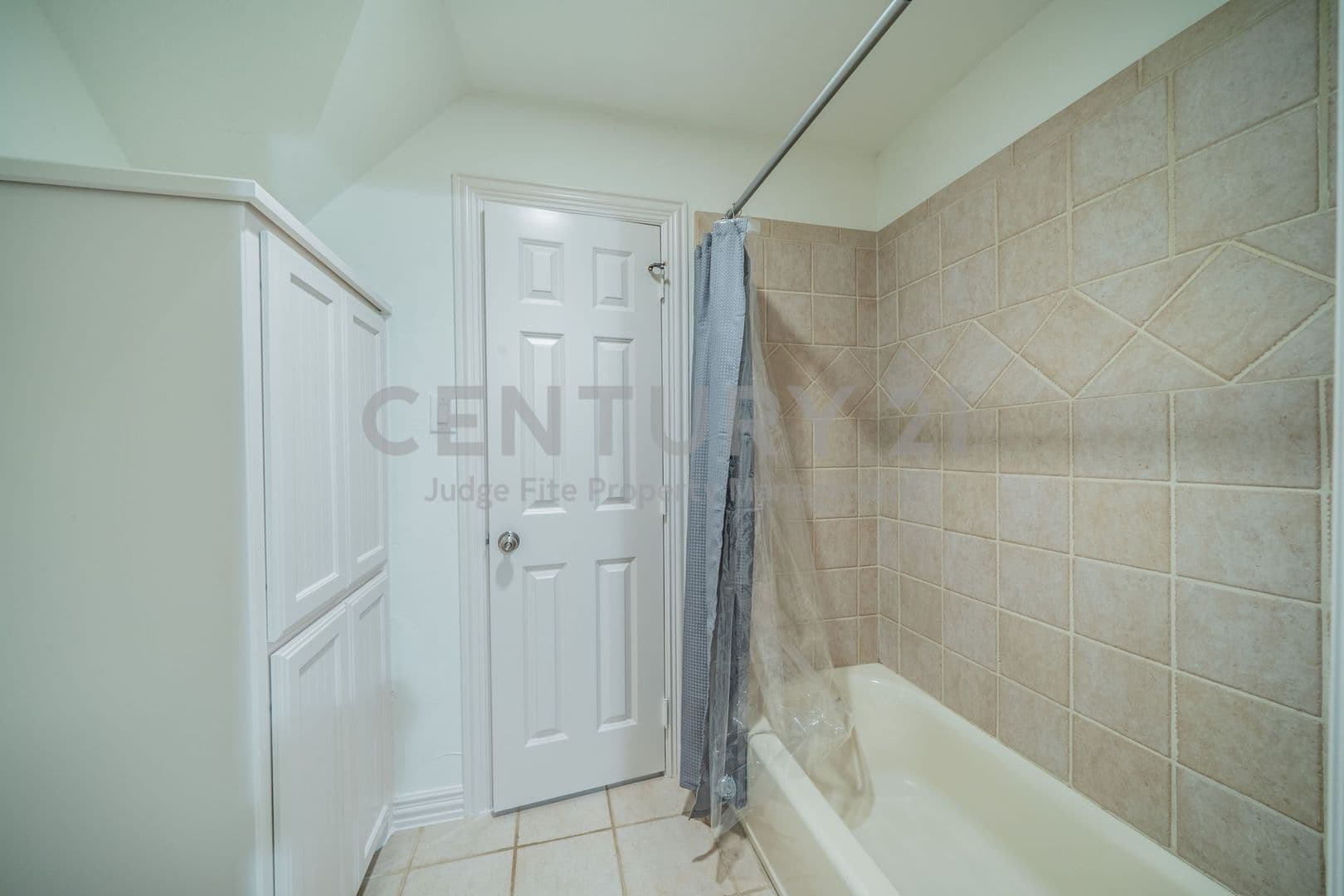 Flower Mound House: 3201 Cedar Ridge Drive