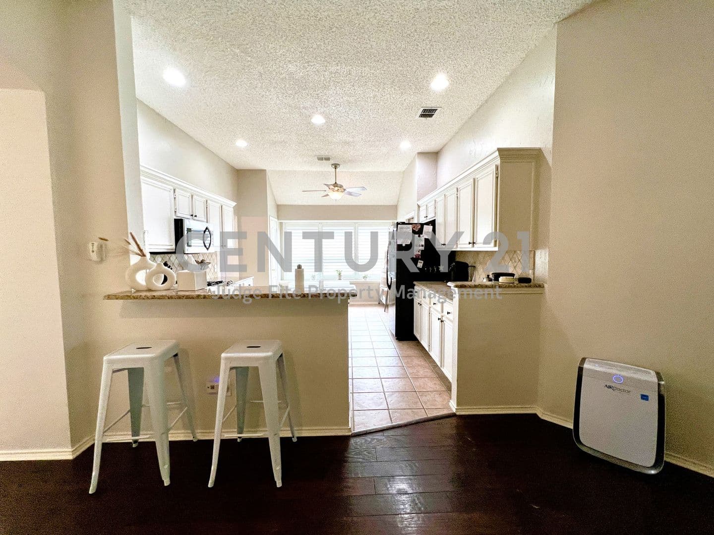 Frisco House: 11413 Huntington Road