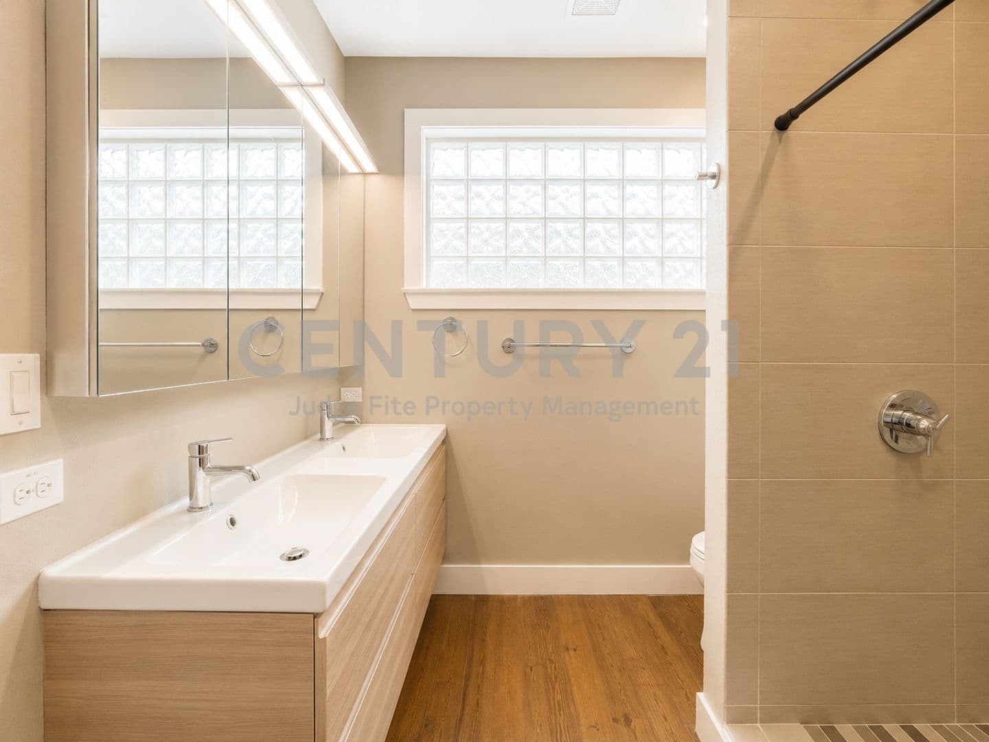 Fort Worth Condo: 1320 May Street #200