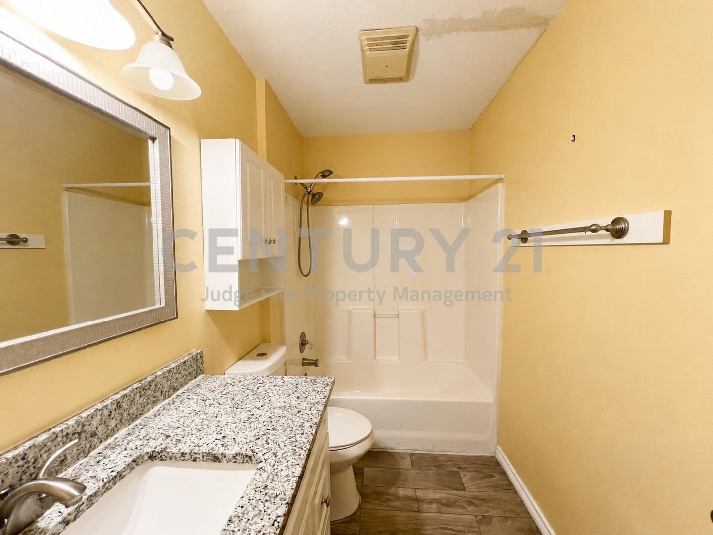 Fort Worth House: 3417 Stanley Avenue