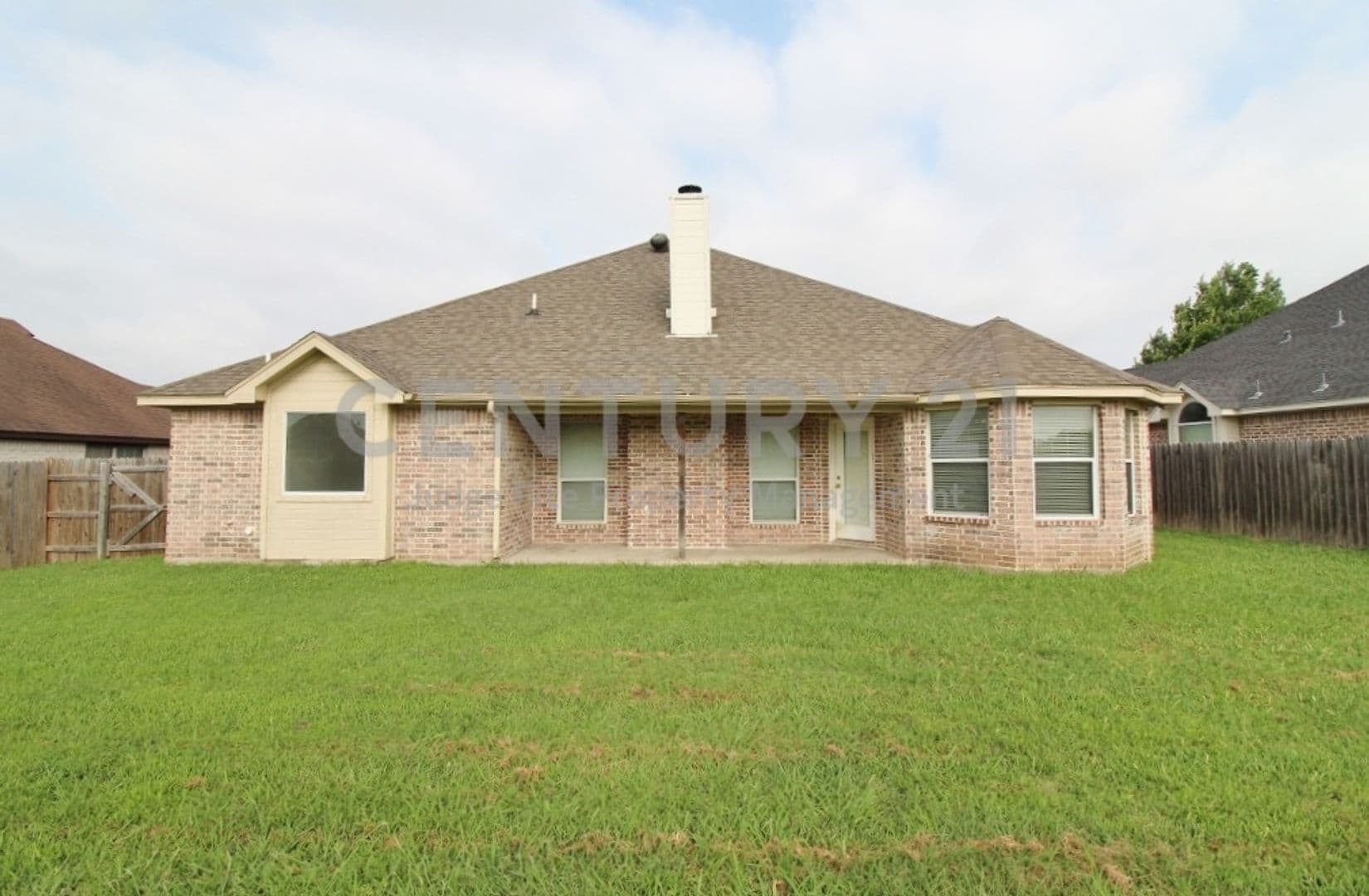 Aledo House: 302 Aspen Court West