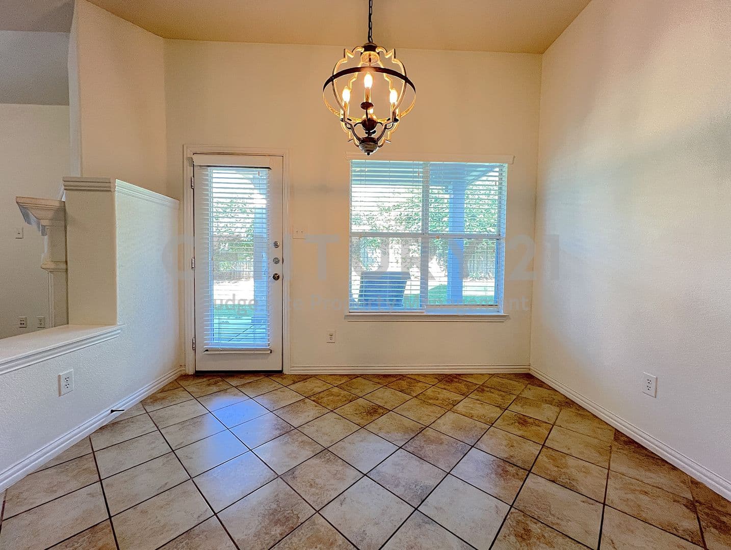 Denton House: 4120 Colina Avenue