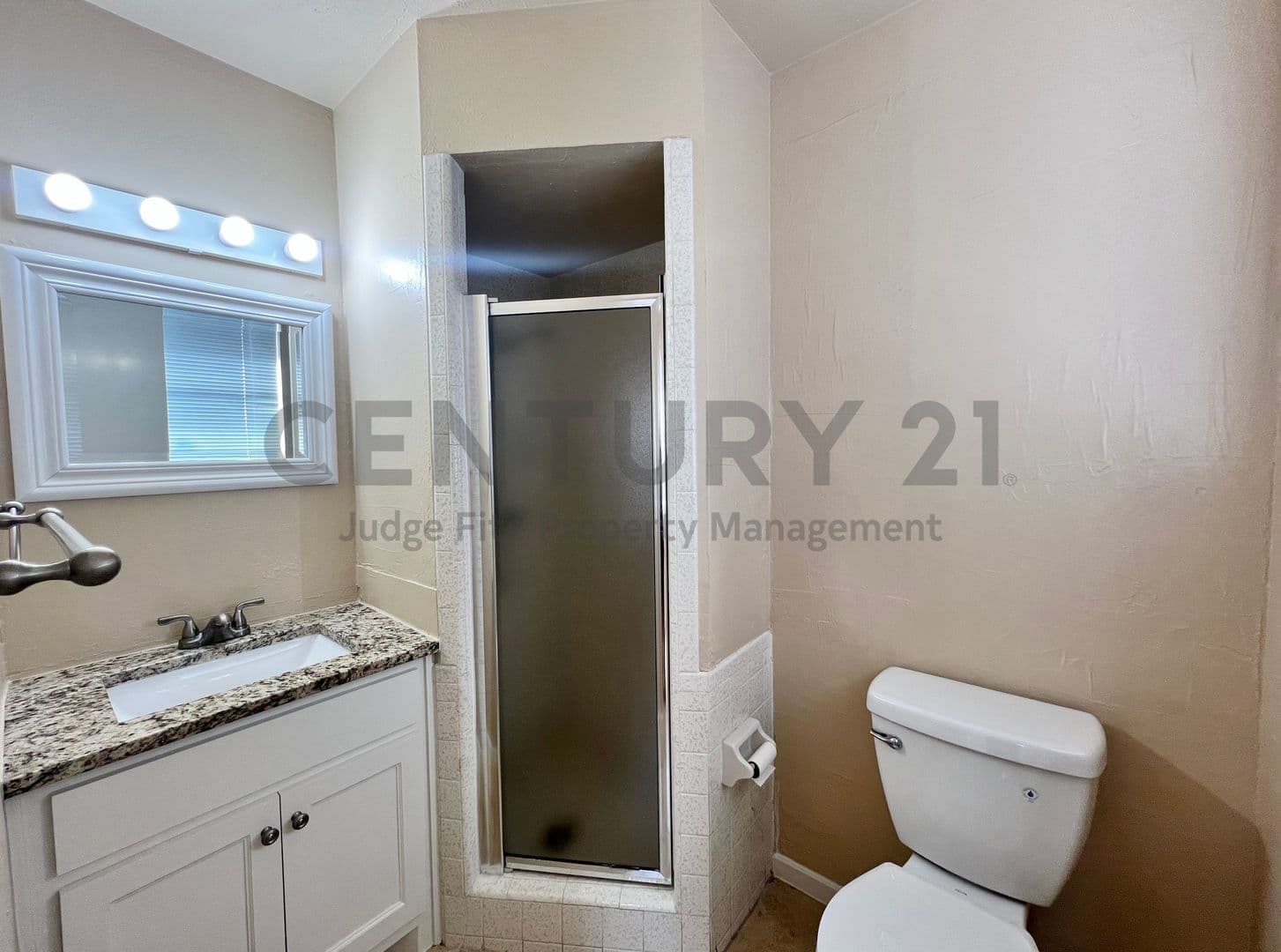 Duncanville House: 219 Rockaway Drive