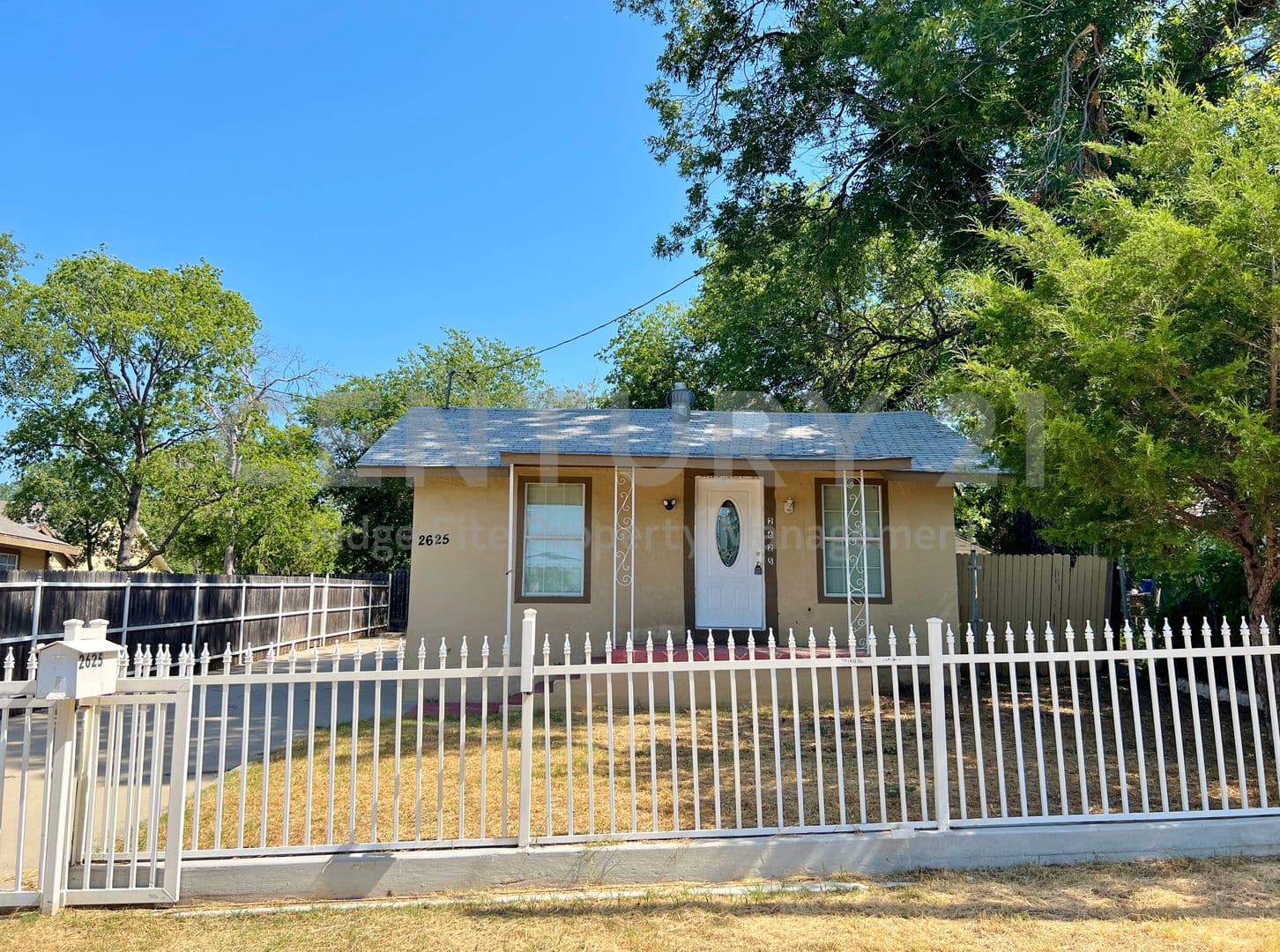 Fort Worth House: 2625 E. 12th Street