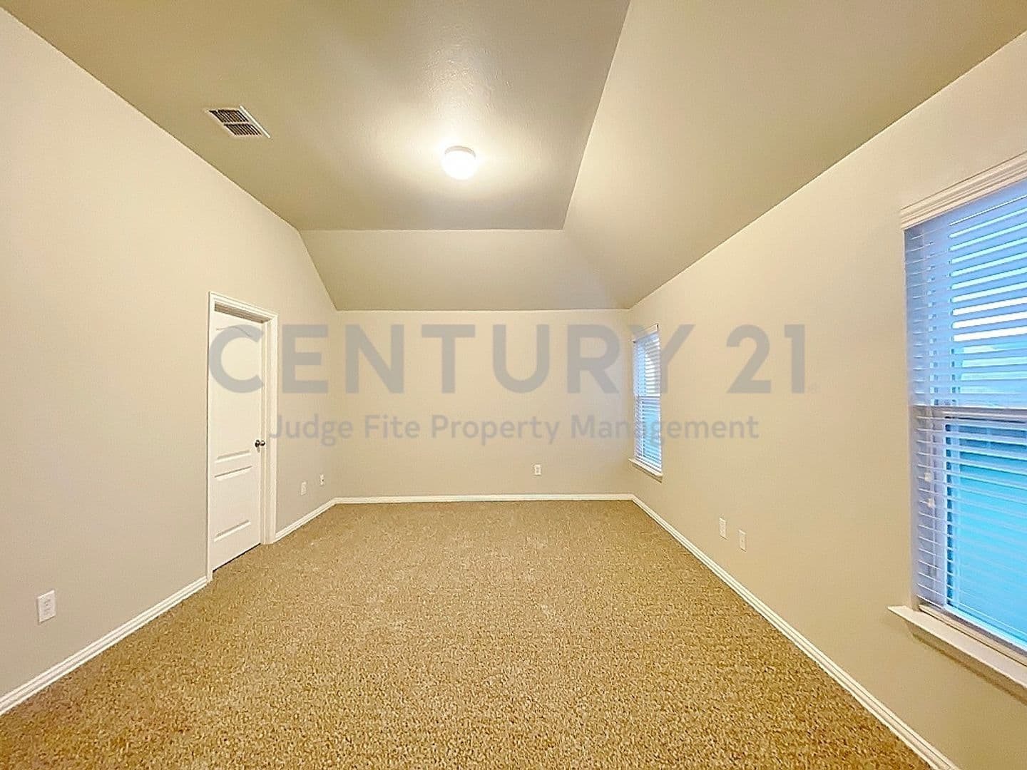 Denton House: 2400 Miranda Place