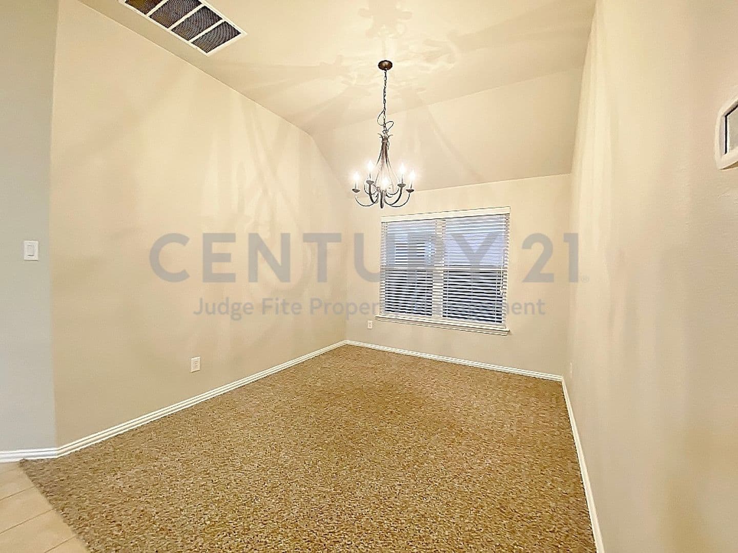 Denton House: 2400 Miranda Place