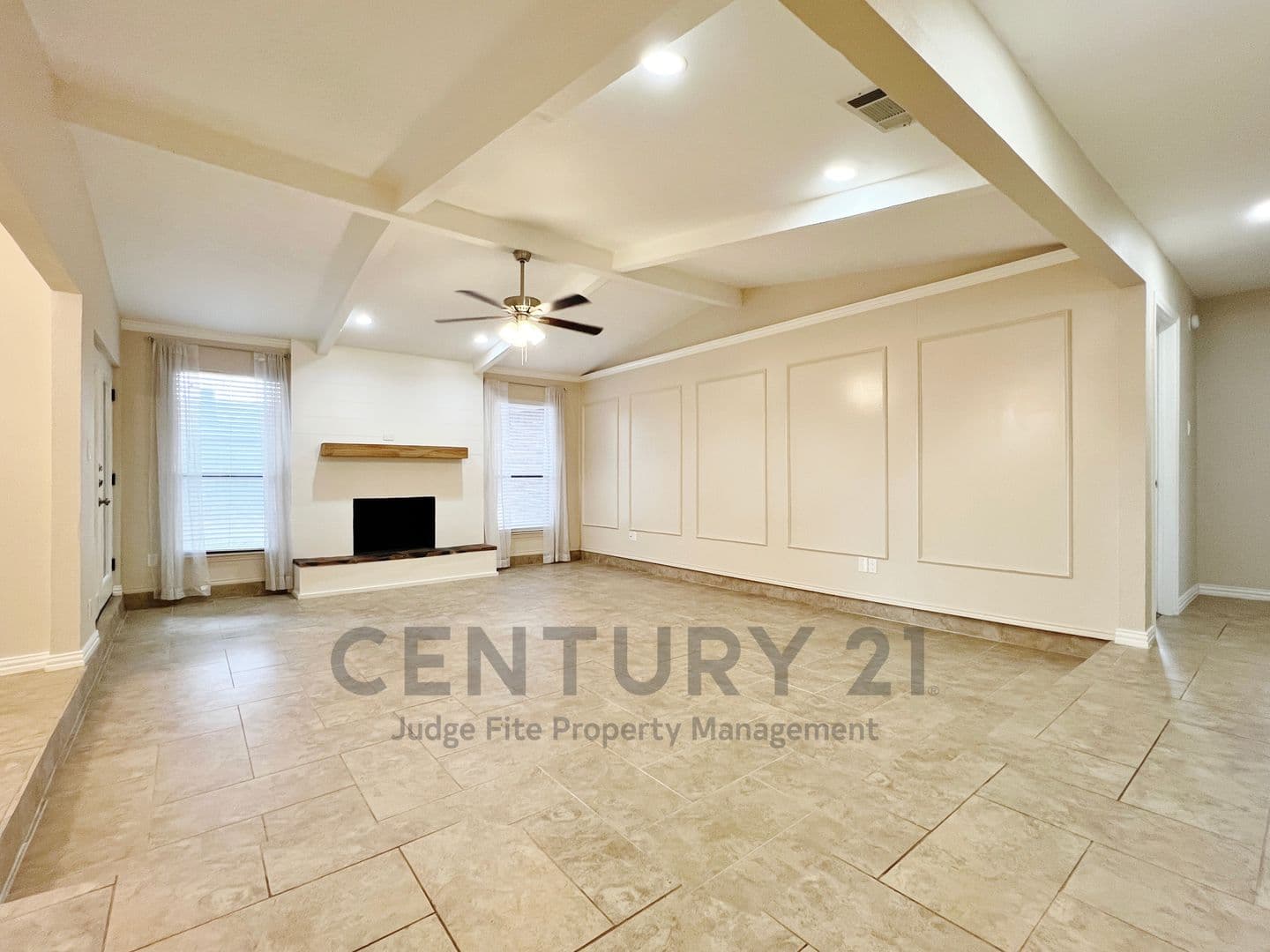 Bedford House: 3101 Murphy Drive