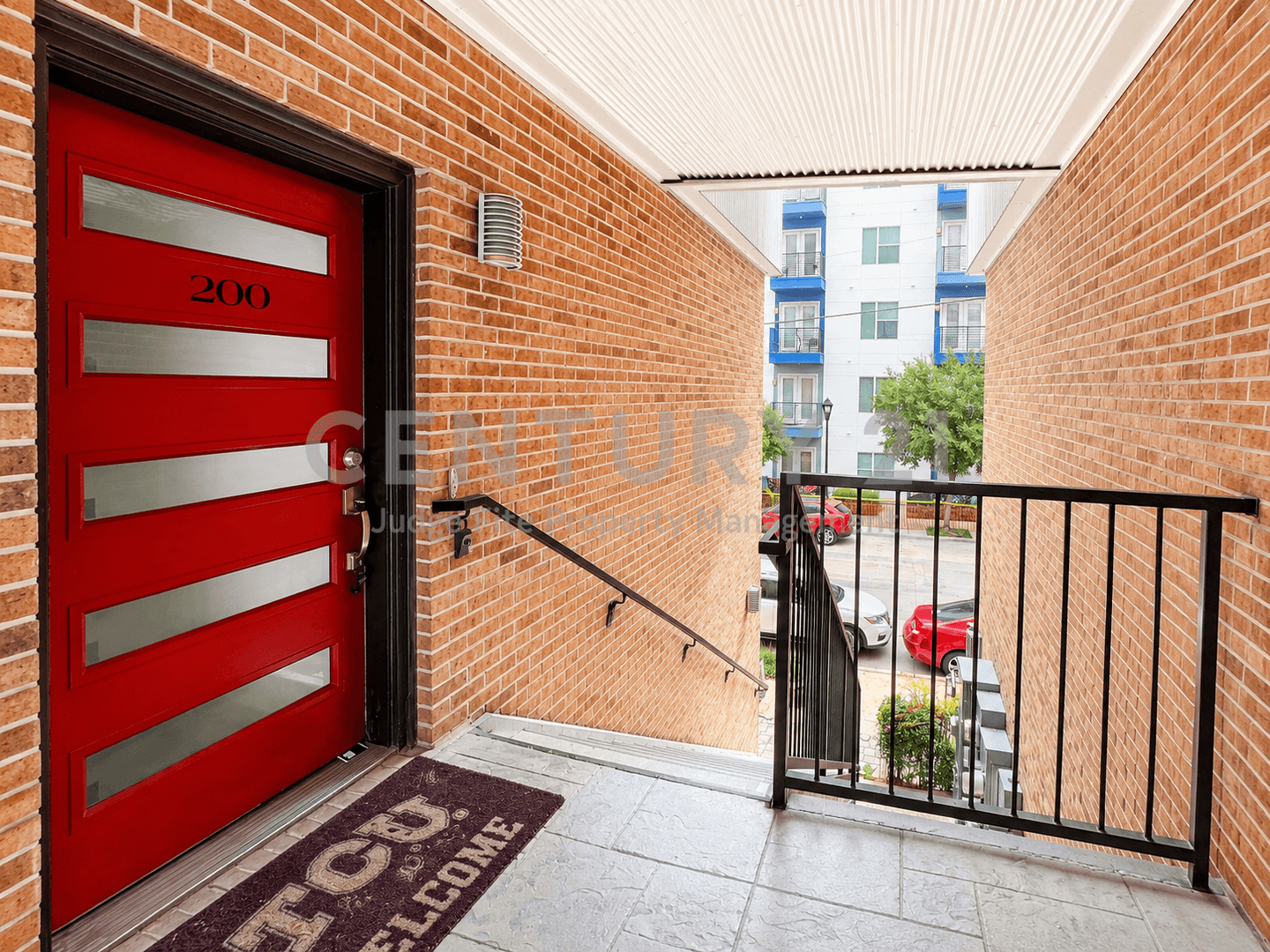 Fort Worth Condo: 1320 May Street #200