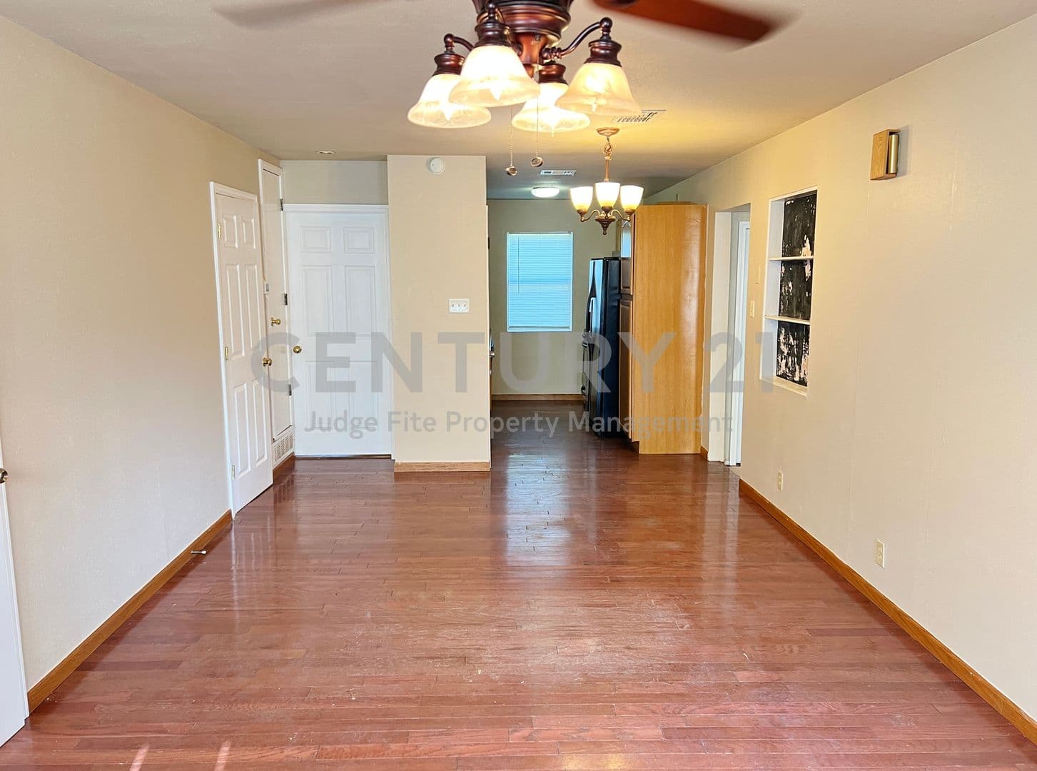 Denton House: 3909 Atlas Drive