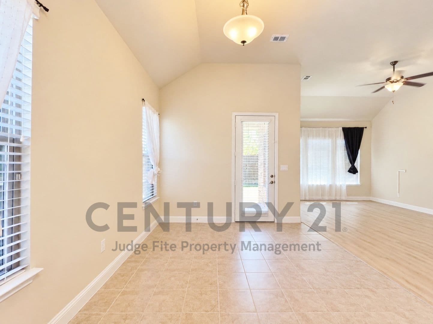 The Colony House: 2645 Walnut Creek Lane