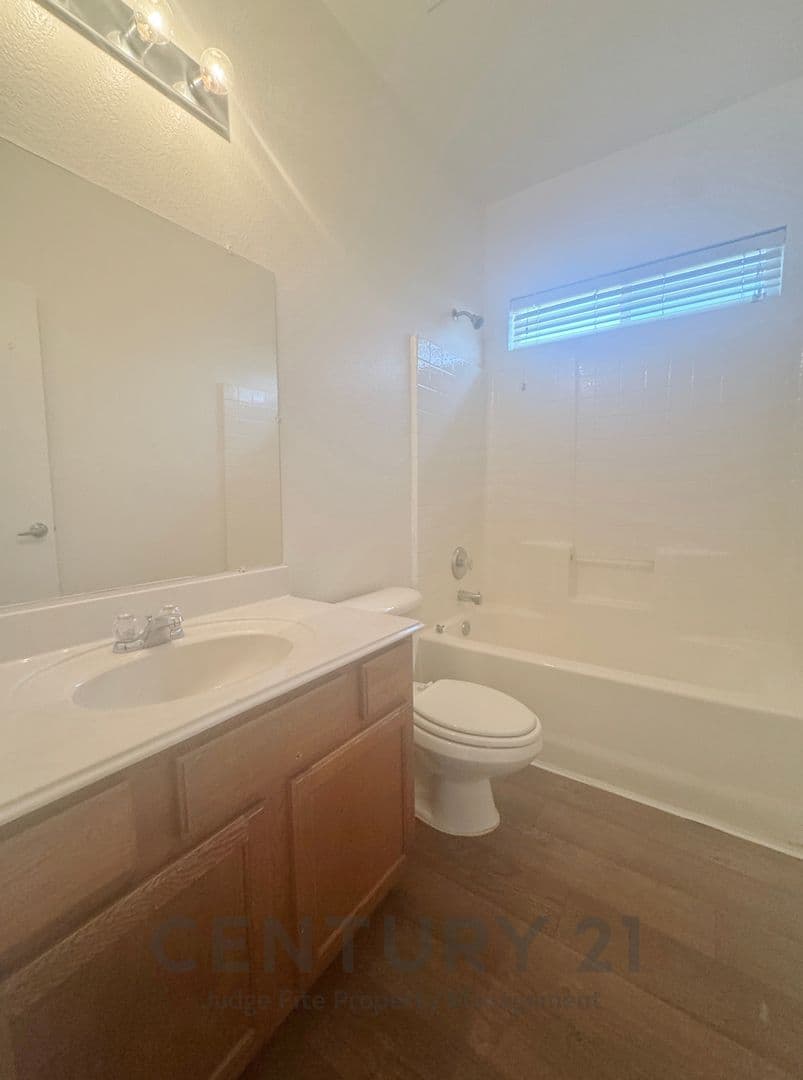 Mesquite Townhome: 2264 Stonebrook Lane