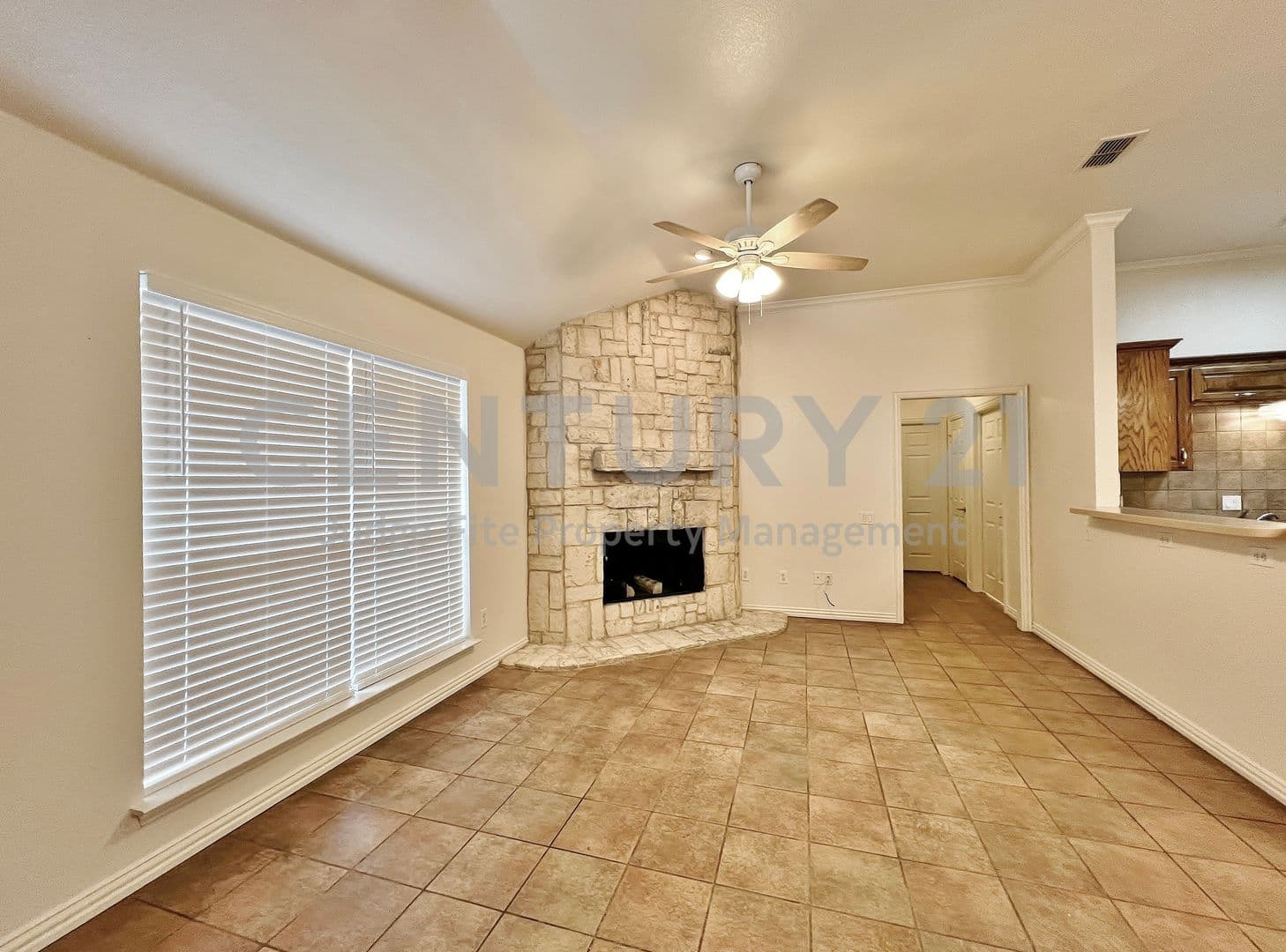 Arlington House: 5131 Trail Dust Lane