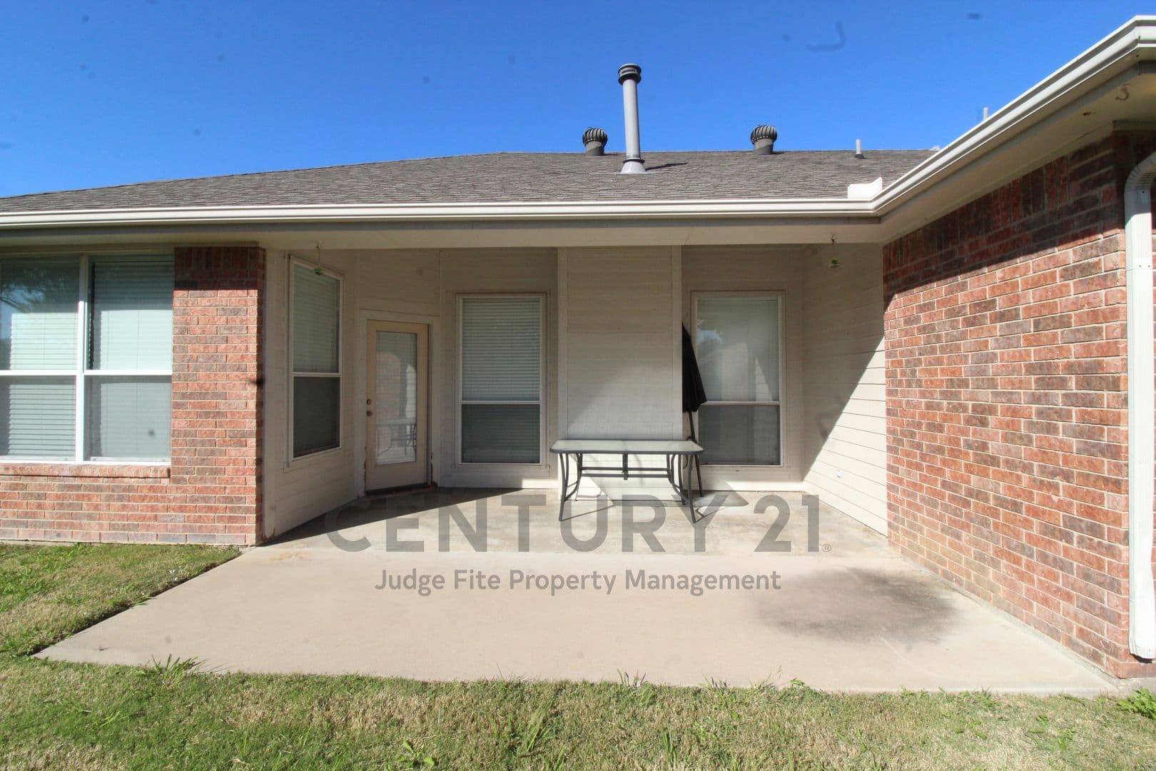 Midlothian House: 6218 Bentwood Drive