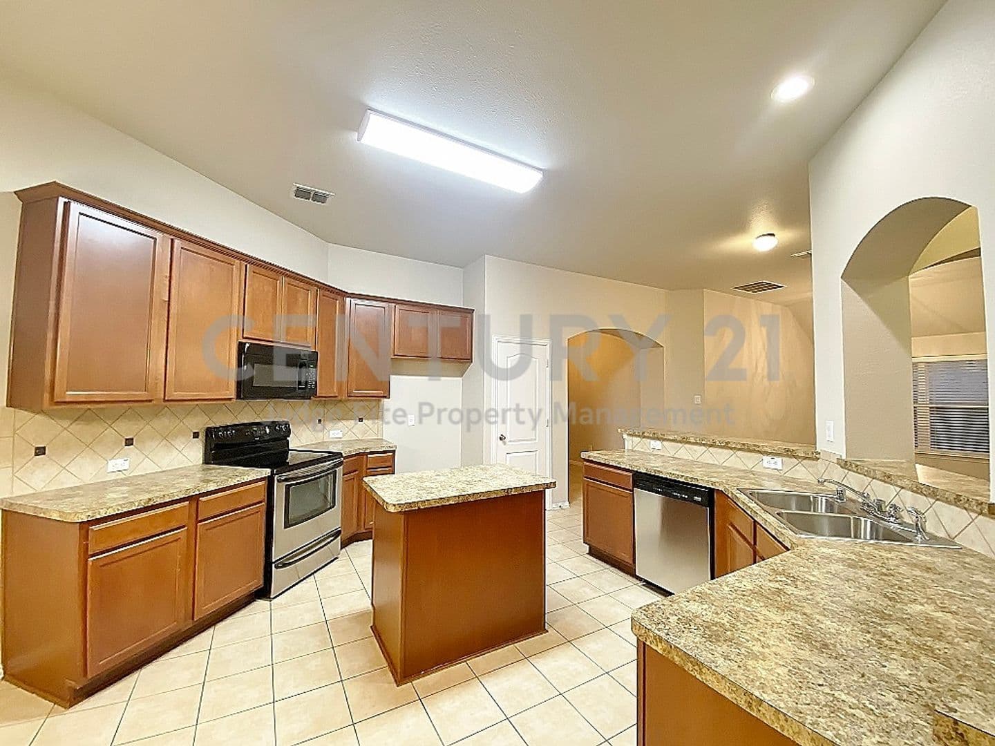 Denton House: 2400 Miranda Place