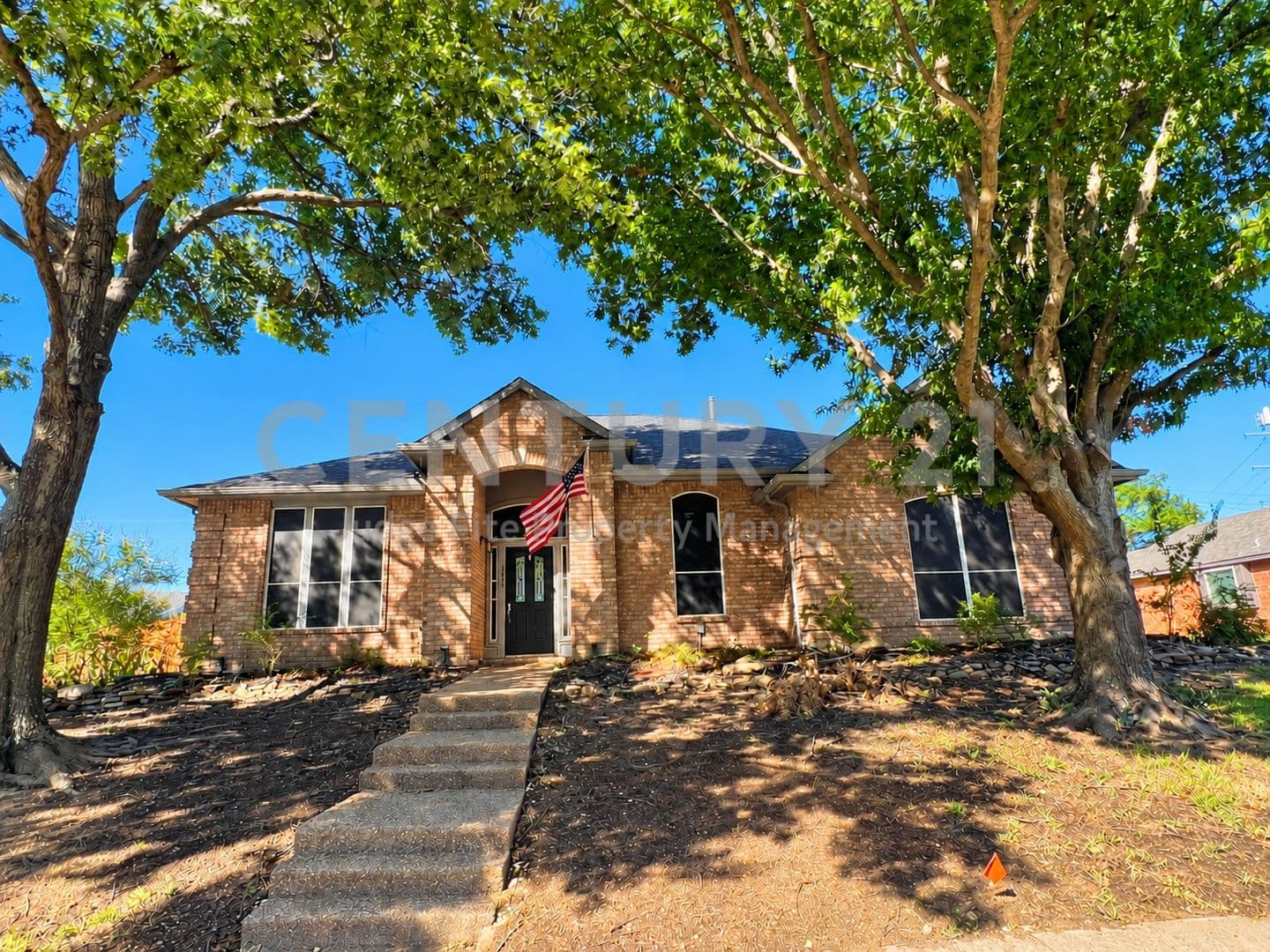 Keller House: 1606 Sarah Brooks Drive