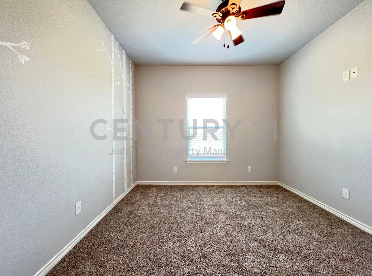 Pilot Point House: 808 E. Northside Drive