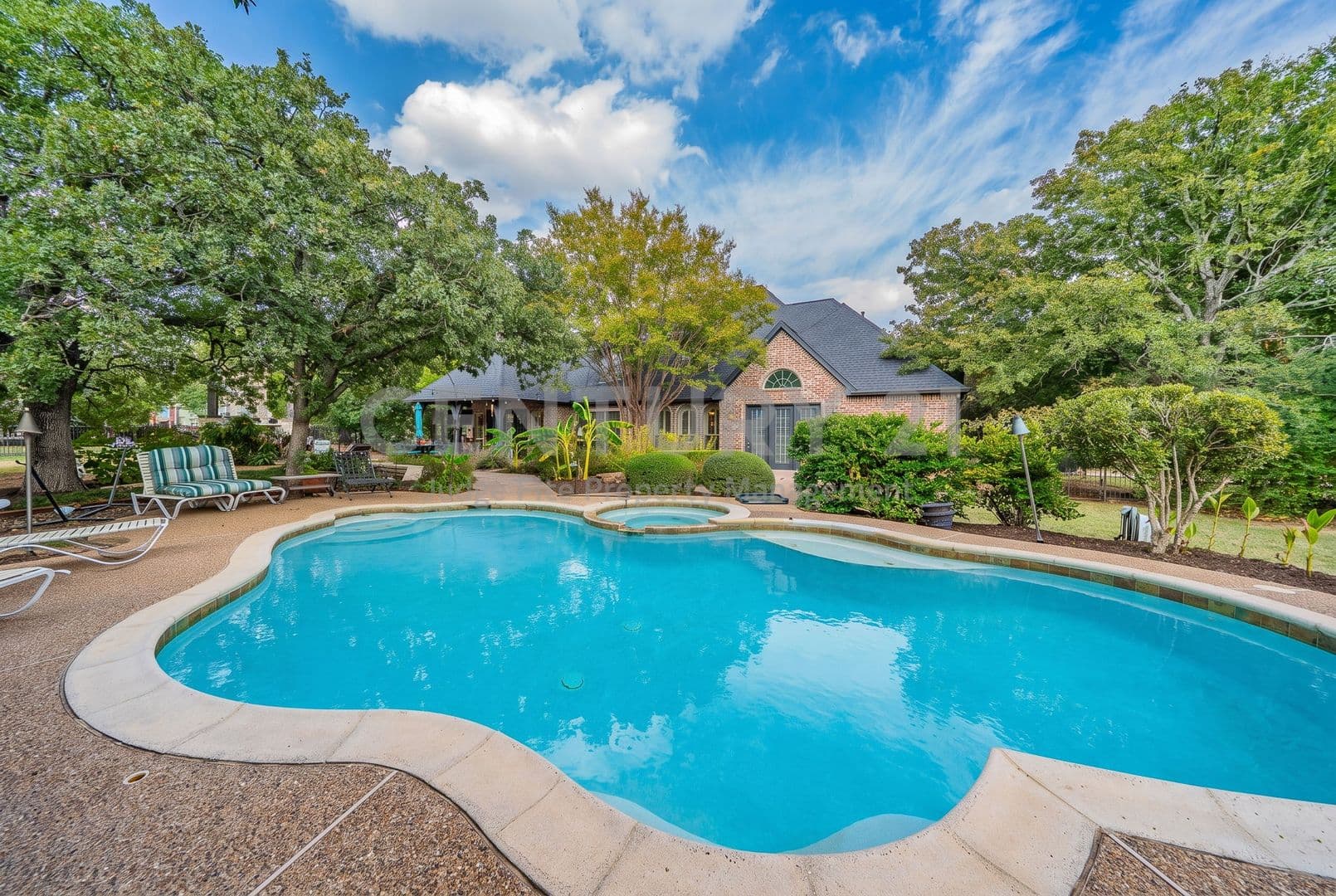 Flower Mound House: 3201 Cedar Ridge Drive