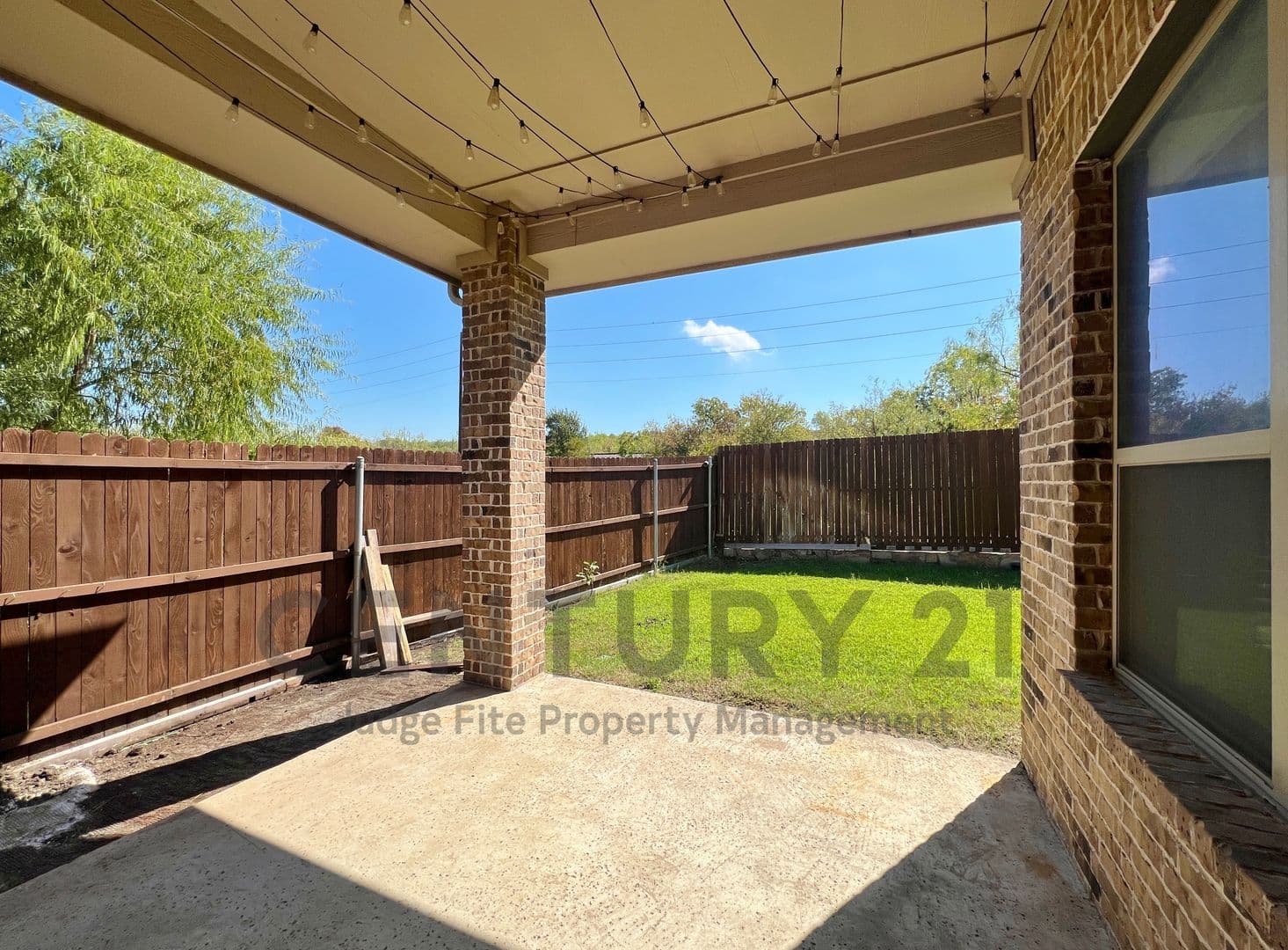 The Colony House: 2645 Walnut Creek Lane