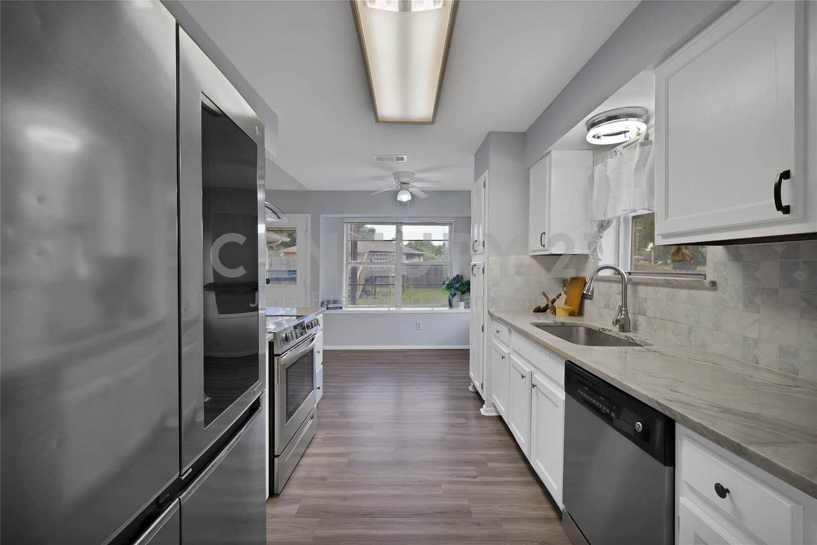 Fort Worth House: 7357 Channel View Drive