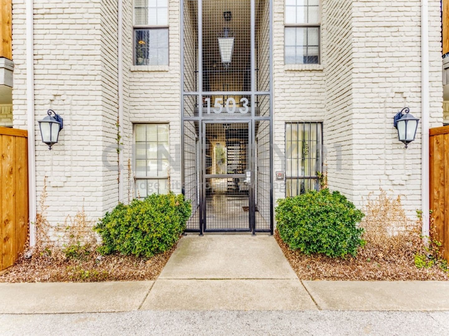 Dallas Condo: 1503 N. Garrett Avenue #111