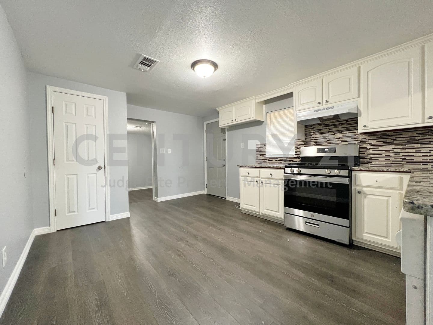 Fort Worth House: 2625 E. 12th Street