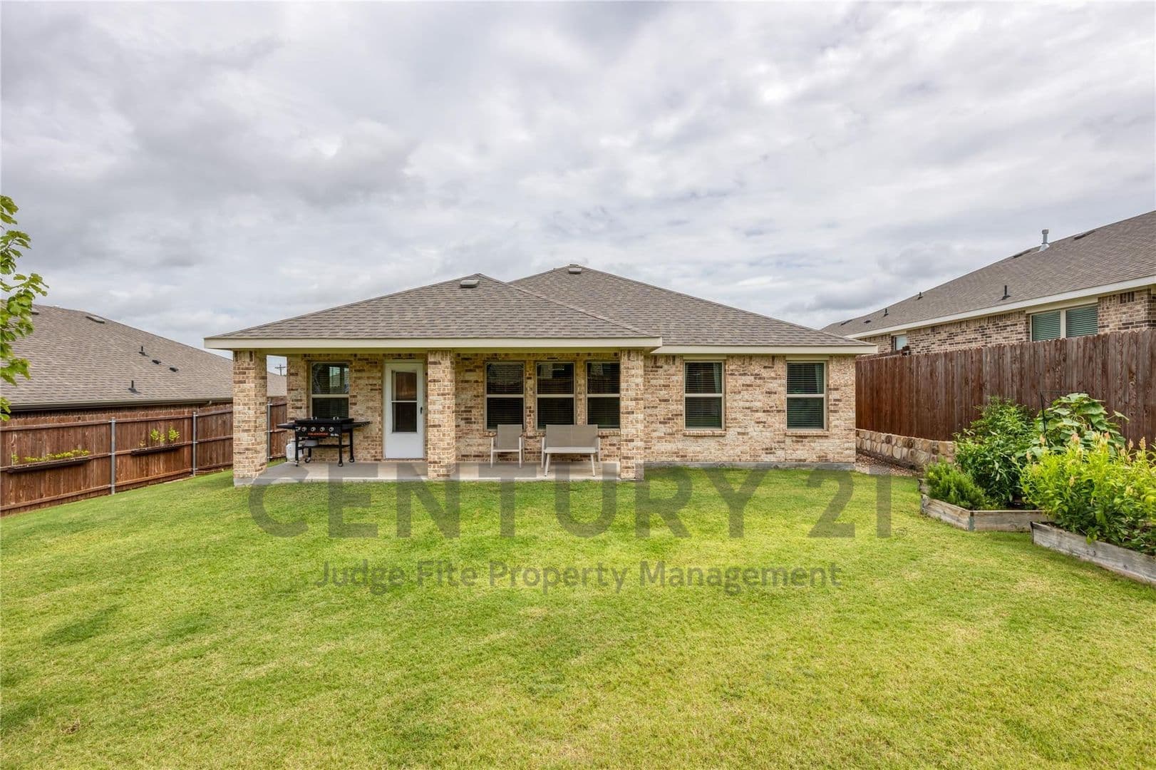 Weatherford House: 1825 Agarito Drive