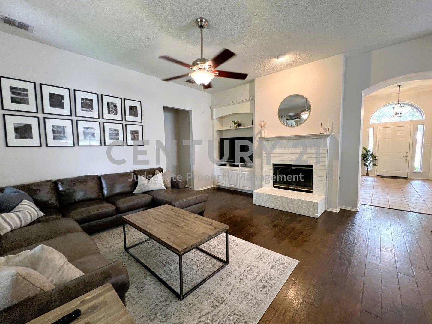 Frisco House: 11413 Huntington Road