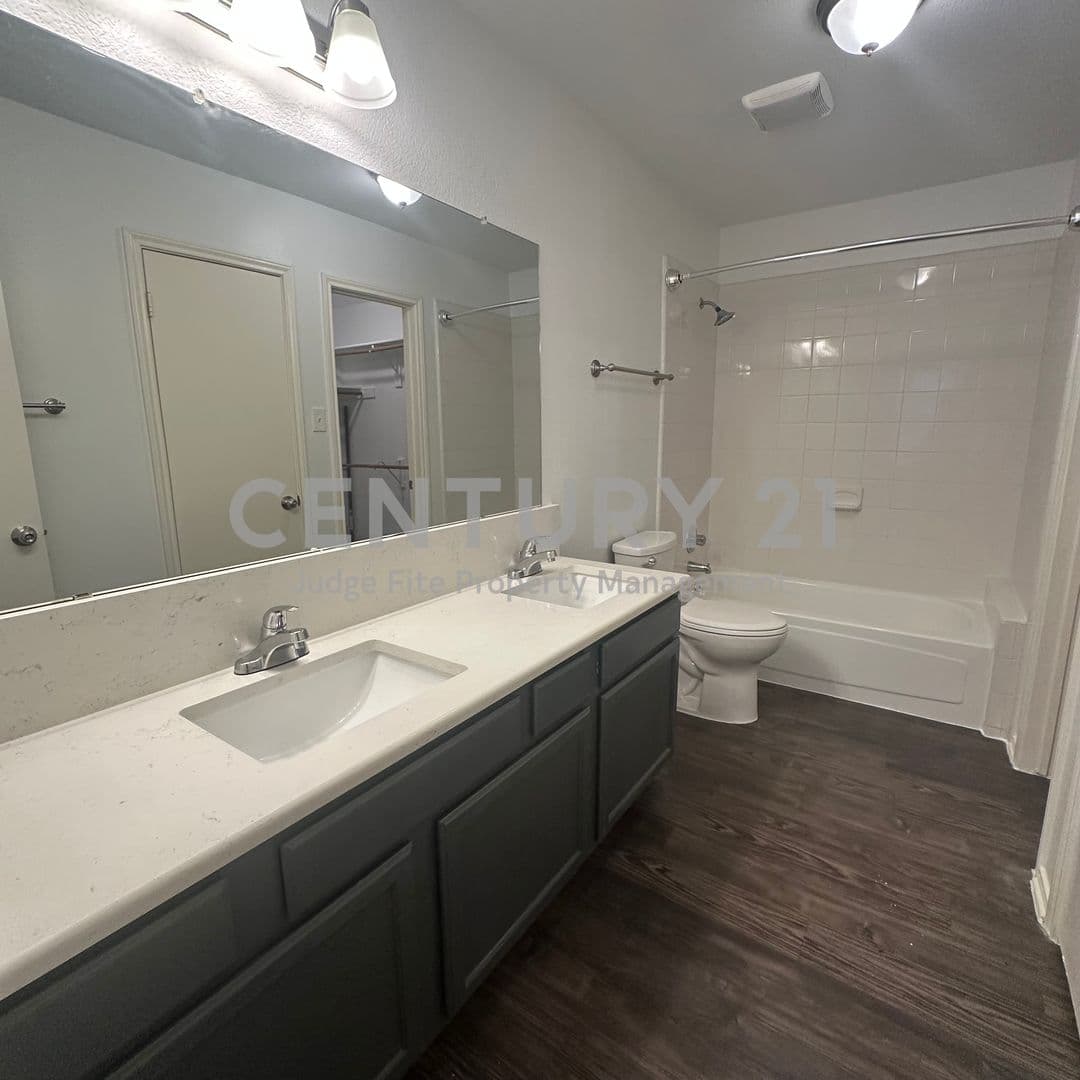 Coppell Condo: 449 Harris Drive #101J