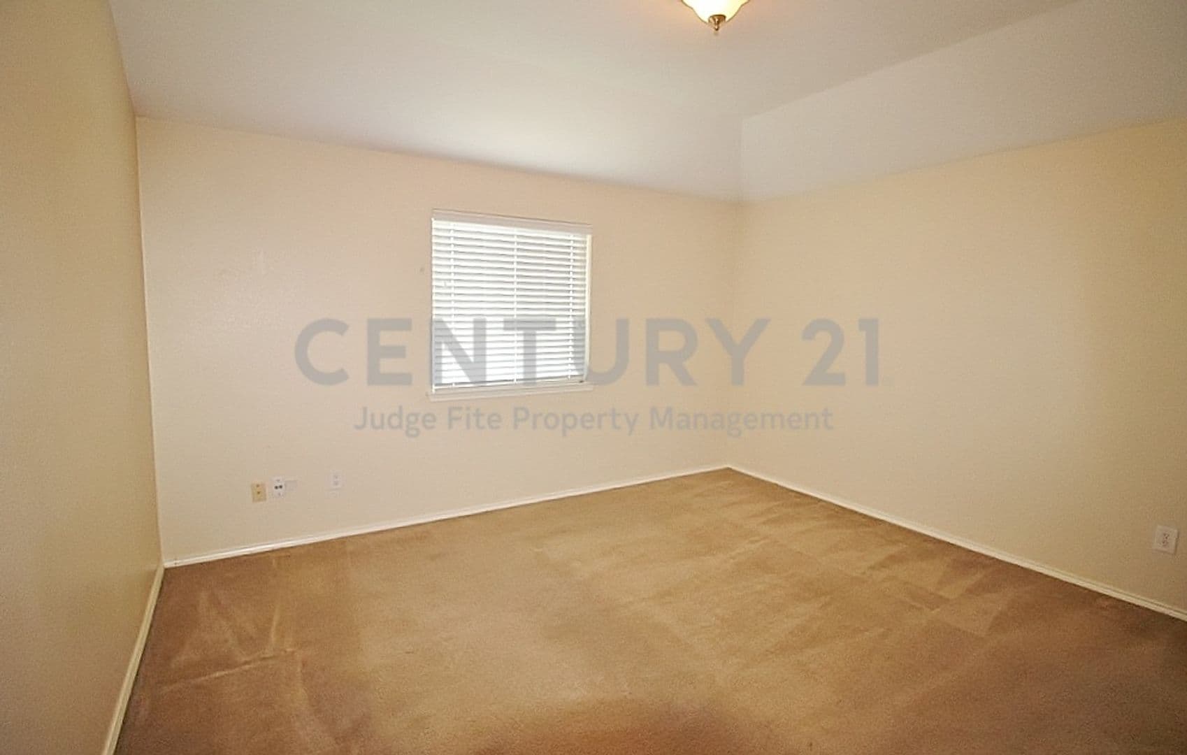 Dallas House: 8420 Ridge Creek Drive