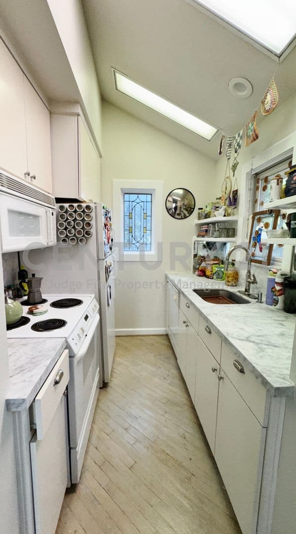 Dallas Condo: 2504 State Street #5