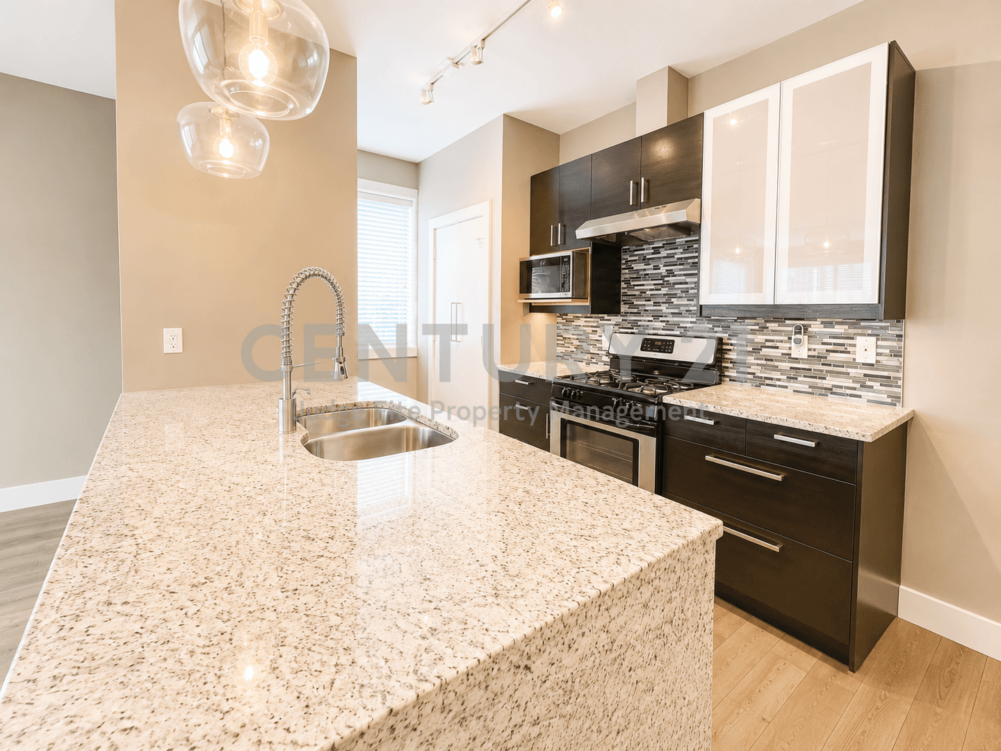 Fort Worth Condo: 1320 May Street #200