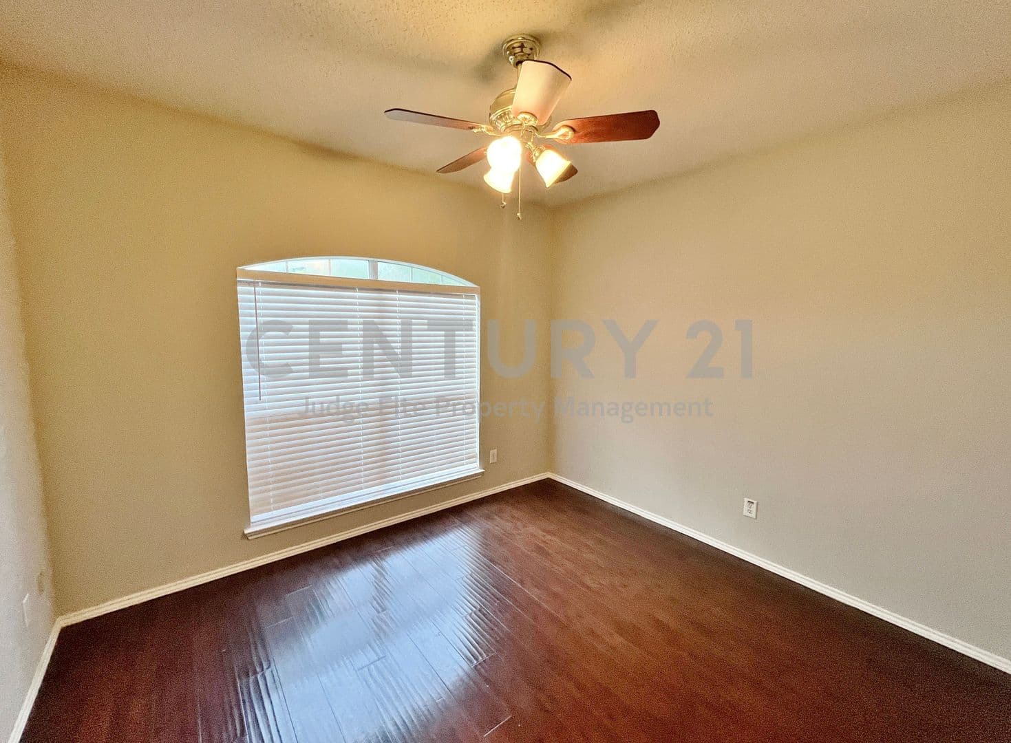Allen House: 1222 Harvard Lane