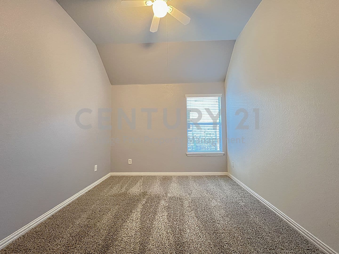 Denton House: 4120 Colina Avenue