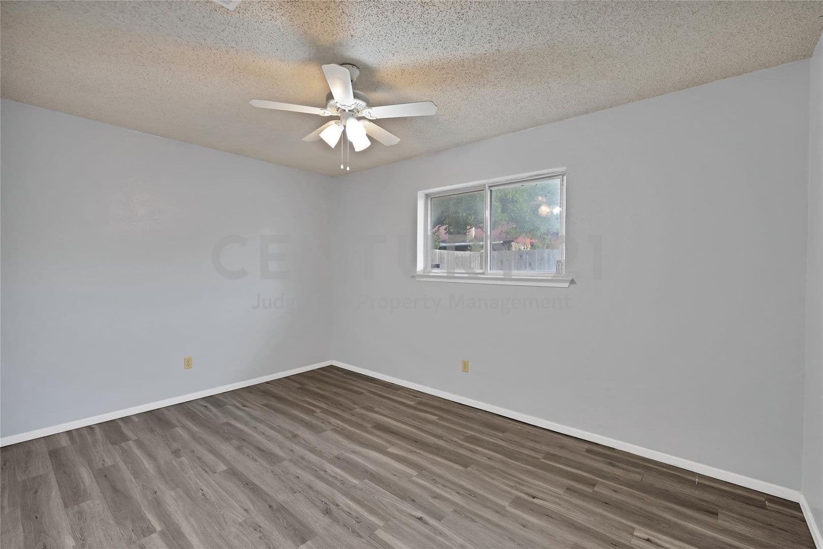 Fort Worth House: 7357 Channel View Drive