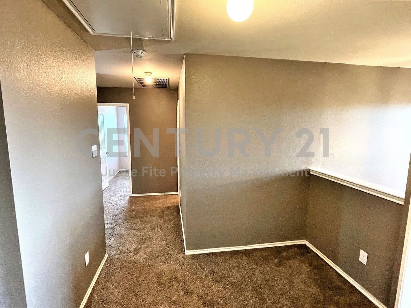 Royse City House: 208 Dye Drive
