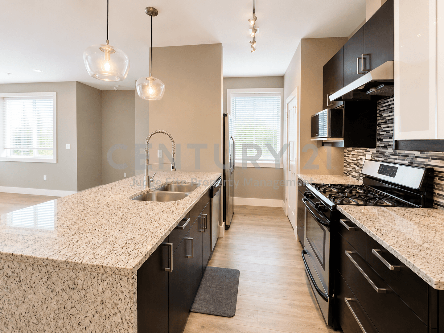Fort Worth Condo: 1320 May Street #200