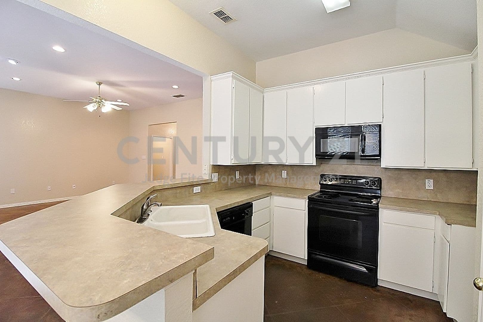 Aledo House: 302 Aspen Court West