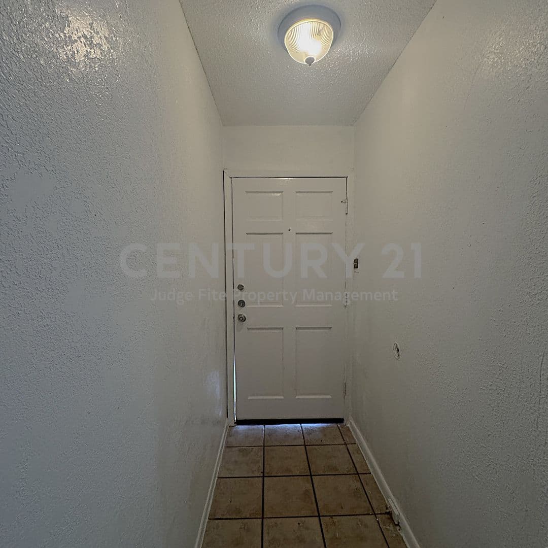 Terrell House: 1320 S. Rockwall Avenue