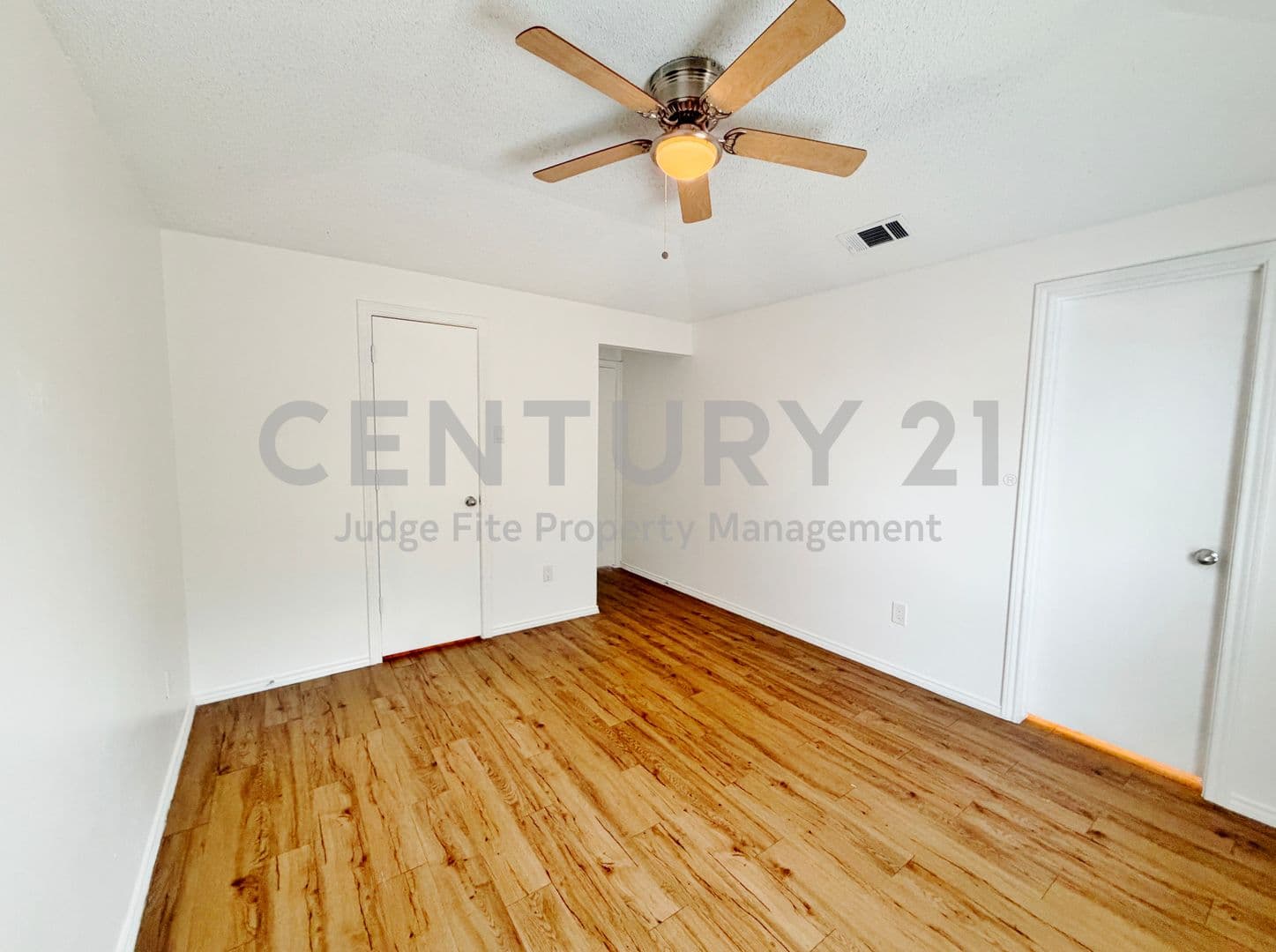 Sachse House: 3914 William Street