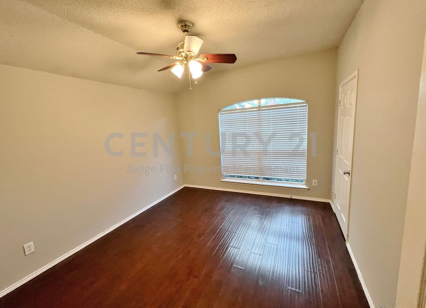 Allen House: 1222 Harvard Lane