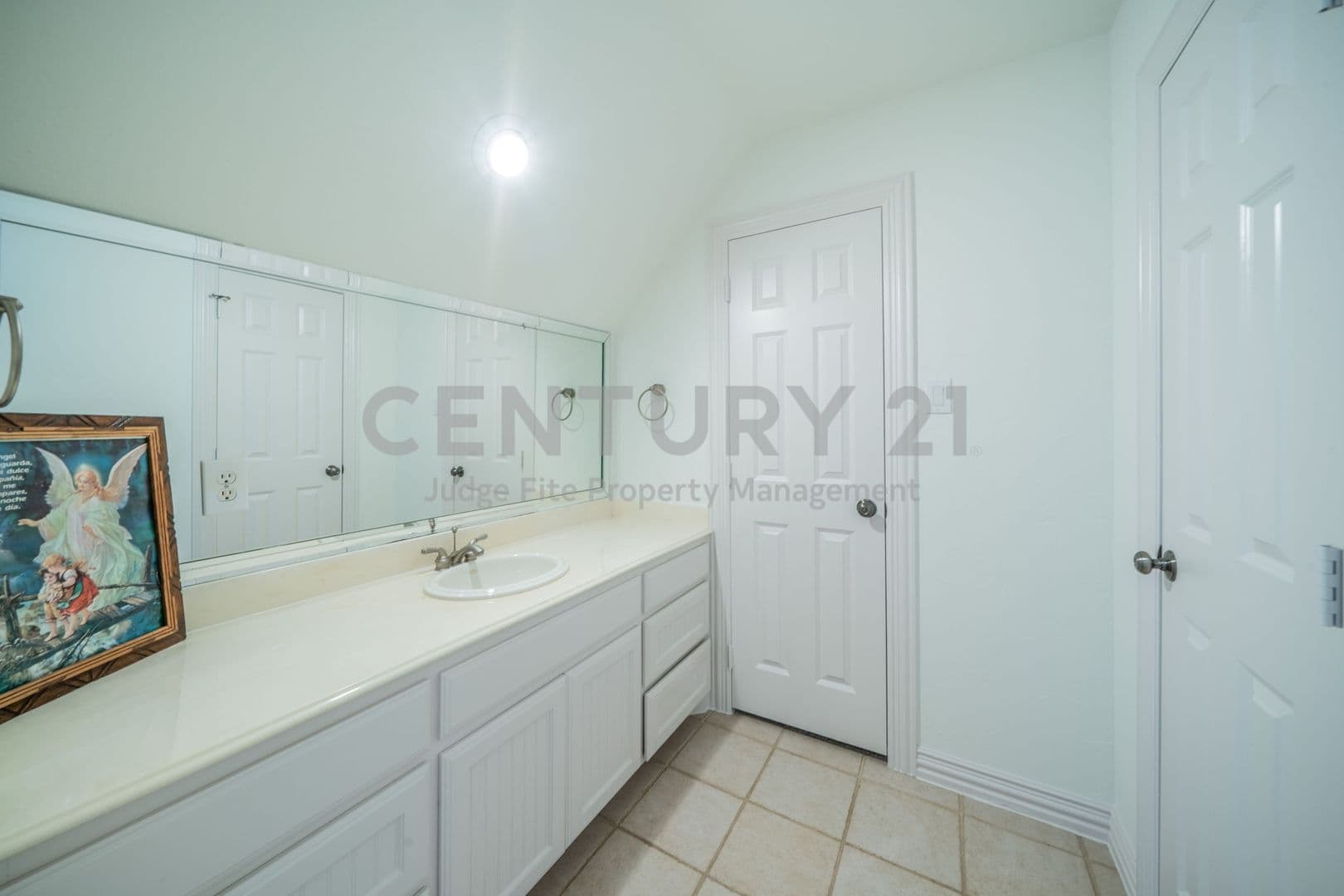 Flower Mound House: 3201 Cedar Ridge Drive